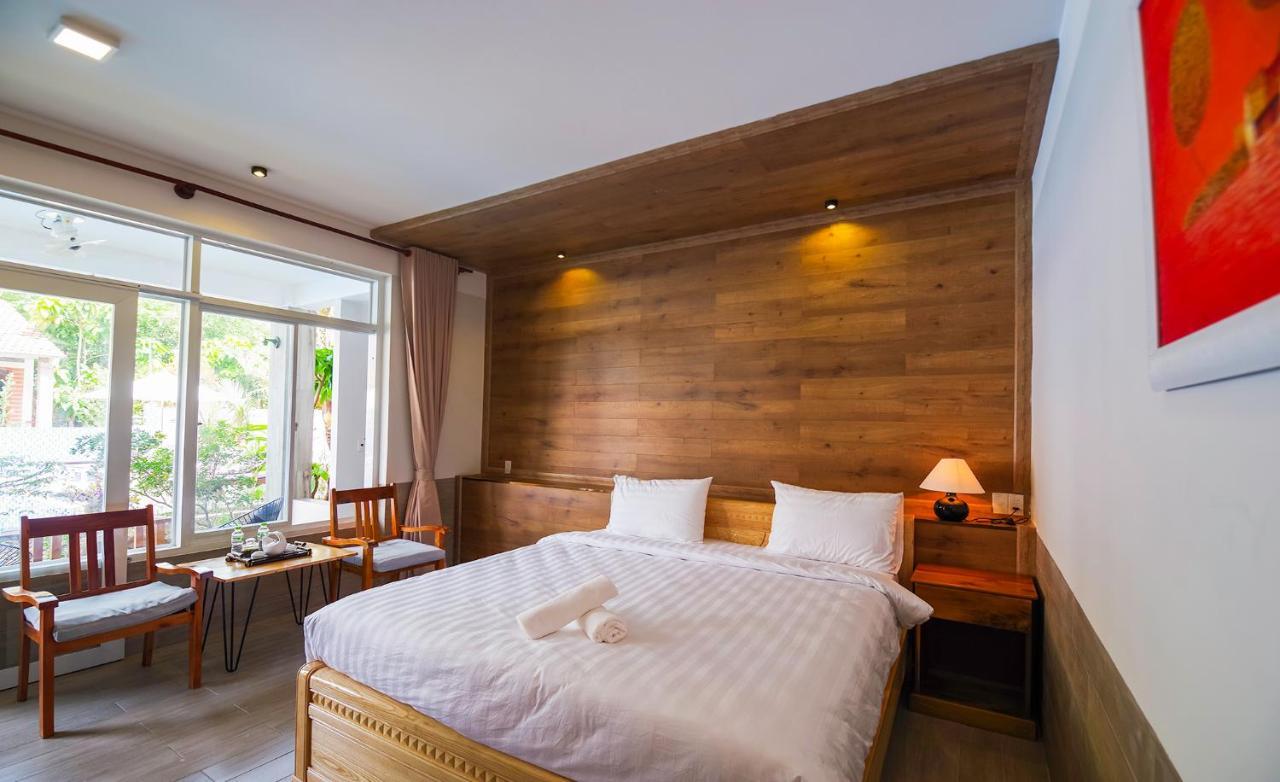 Waves Resort Дуонг-Донг Экстерьер фото